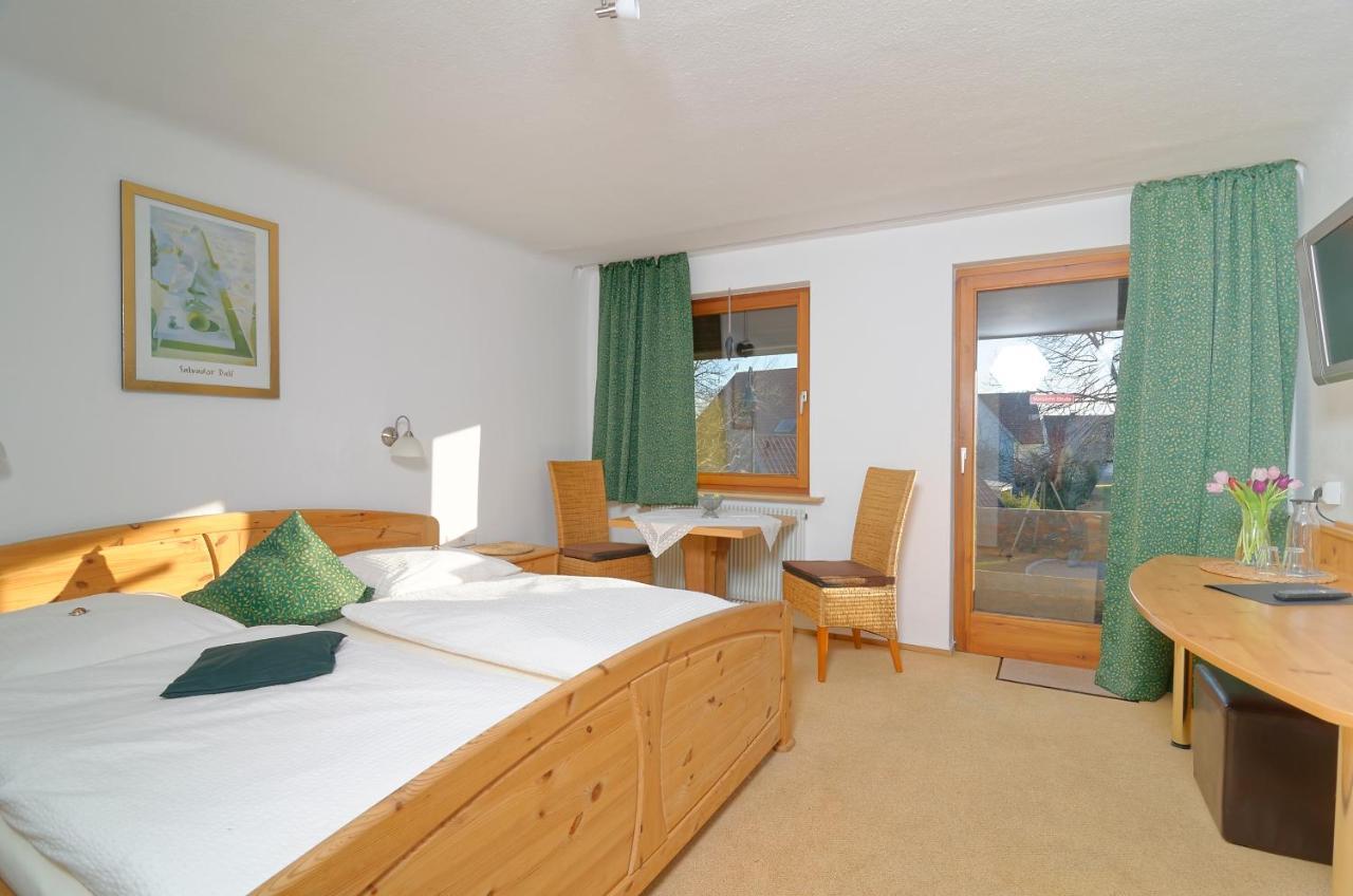 Kräuterhex' Reutin Hotell Alpirsbach Rum bild